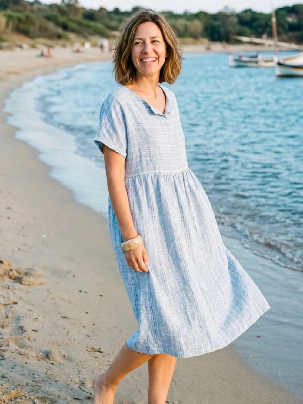 Linen Gathered-Hem Split-Neck Mini Dress SYDNEY - Picture 2 of 3